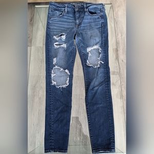 American Eagle Medium Wash Distressed Super Stretch Women's Sz 10R